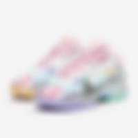 LeBron 22 NRG